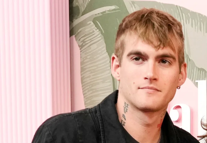 Son of model Cindy Crawford, Presley Gerber, dies at 27